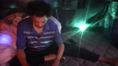 fadeyisteven32 online show from July 28, 12:34 pm