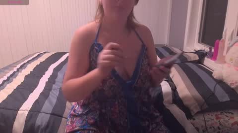 Faerie Dalelio online show from December 5, 2:47 am