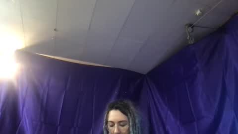 Snapshot of faexoxoxo chatting on February 13, 9:51 am Fae online show from February 13, 9:51 am