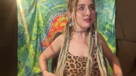 Fae online show from November 6, 12:35 am