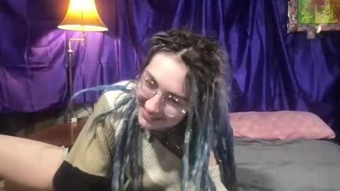 Snapshot of faexoxoxo chatting on February 23, 10:28 am Fae online show from February 23, 10:28 am