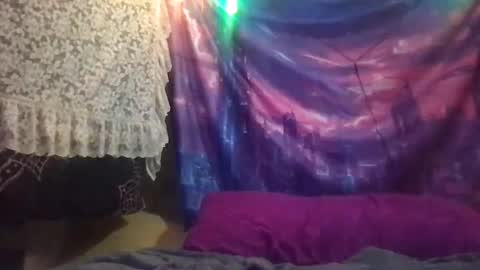 Snapshot of faexoxoxo chatting on January 8, 8:49 am Fae online show from January 8, 8:49 am