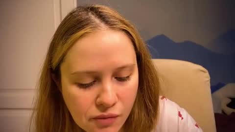 Ilona online show from October 28, 7:42 am