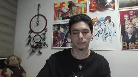 fall_dutt online show from December 19, 5:58 am