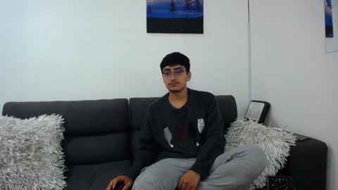 FallGays online show from January 16, 2:51 pm