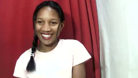 faniriah27 online show from September 23, 7:13 am