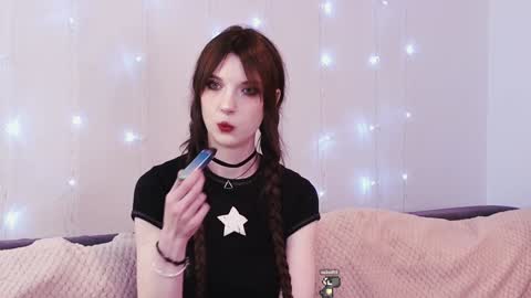 Kim online show from January 17, 4:57 pm