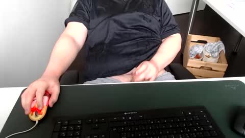 Cardi online show from November 15, 10:17 am