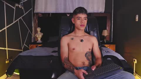 farid_jake_ online show from January 11, 6:03 am