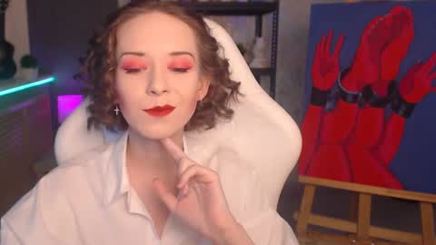 Fascinating   Eyes online show from September 29, 7:02 pm