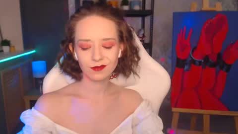 Fascinating   Eyes online show from January 8, 7:34 pm