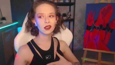 Fascinating   Eyes online show from January 6, 5:59 pm