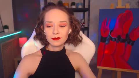 Fascinating   Eyes online show from January 11, 6:54 pm