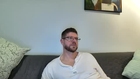 Snapshot of fattenmenow chatting on October 28, 5:47 pm fattenmenow online show from October 28, 5:47 pm