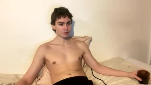 Faust online show from December 18, 3:24 am