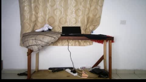 favgal online show from April 6, 4:10 am