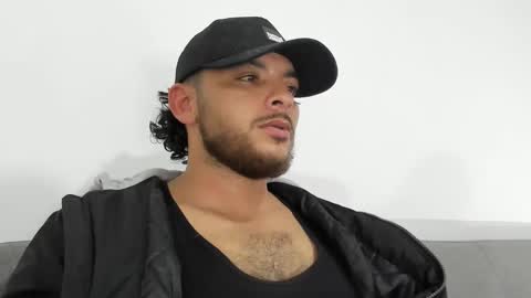 favid95 online show from February 6, 2:55 am