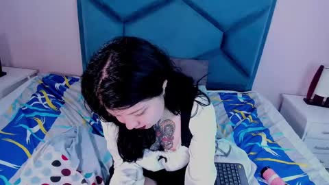 Fayevalentiine online show from December 26, 6:33 pm