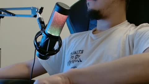 Justin online show from April 14, 7:06 pm