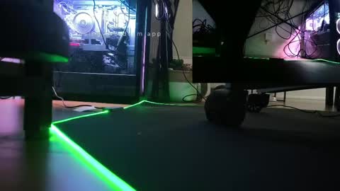 feetishman91 online show from April 3, 4:25 pm