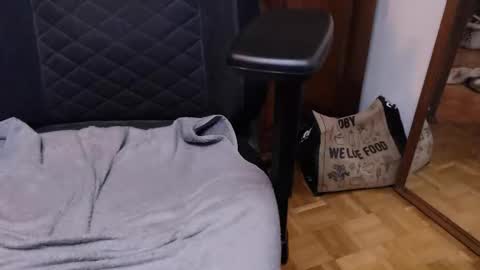 feetlover7878 online show from November 1, 1:17 am