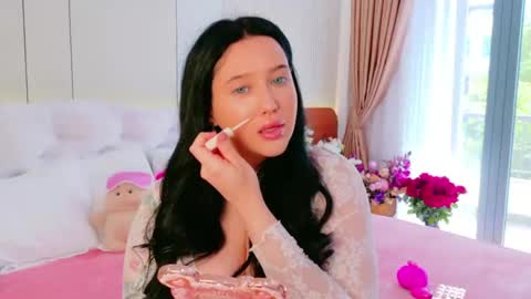 Felicia Herceg online show from January 9, 5:46 am