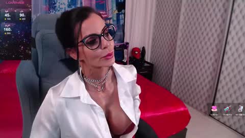 Felicia Hardon online show from March 10, 10:34 pm