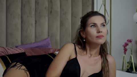 FeliciaKrige online show from September 15, 9:49 pm