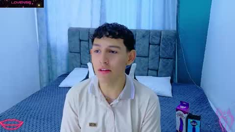 felipehotgonzalez online show from January 8, 12:44 pm