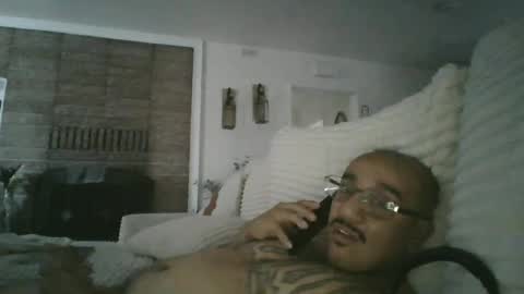felixrlarios25 online show from July 17, 9:06 pm