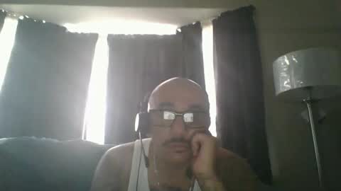 felixrlarios25 online show from June 3, 12:24 am
