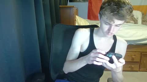 femboyangel online show from December 15, 9:09 pm