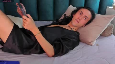 Karol online show from March 4, 5:24 pm