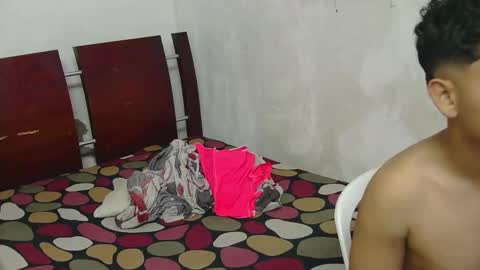 fer_luna online show from November 12, 5:54 am