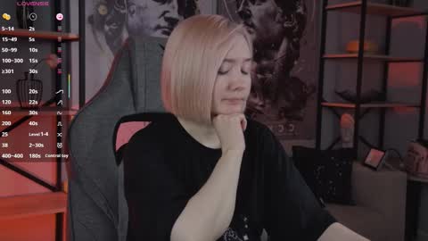 Rey online show from November 9, 2:09 pm