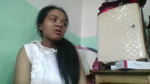 fetranialdy online show from November 4, 10:38 am