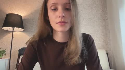 Lisa online show from February 11, 7:56 am