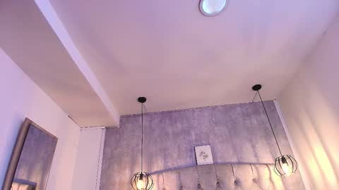   online show from November 20, 7:11 pm