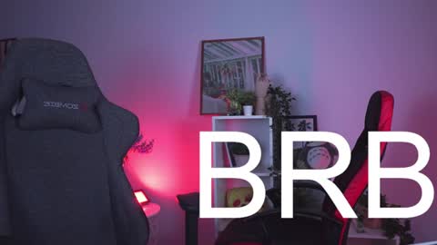 cap and Lana  online show from January 17, 2:18 pm