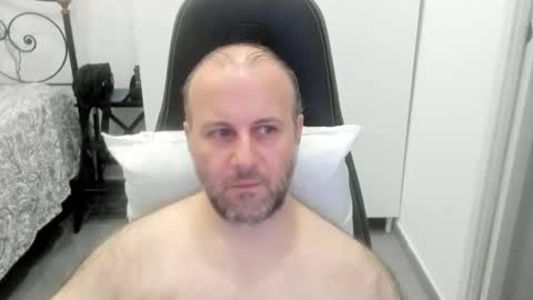 filippo12356 online show from May 22, 9:43 pm
