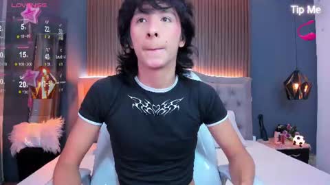 Finn  online show from August 1, 6:42 pm