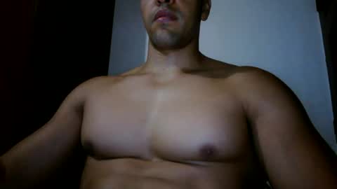 fitchestabs_69 online show from July 22, 10:23 pm
