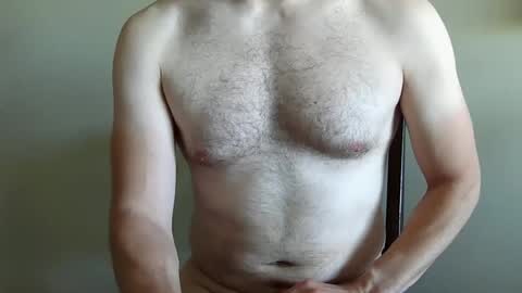 fithubby80 online show from October 16, 4:50 pm