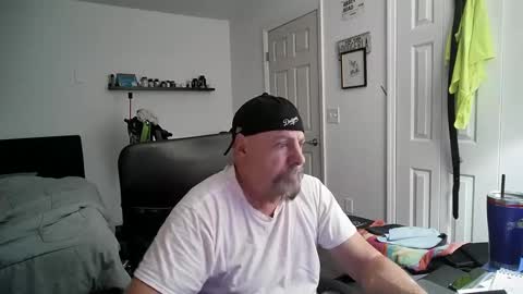 Florida guy online show from February 16, 3:58 am