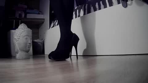 Snapshot of flakoyflaki chatting on October 19, 10:14 pm flakoyflaki online show from October 19, 10:14 pm