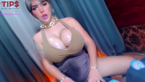 Snapshot of flexiblechachi chatting on September 23, 5:45 am GoddessCOCK online show from September 23, 5:45 am