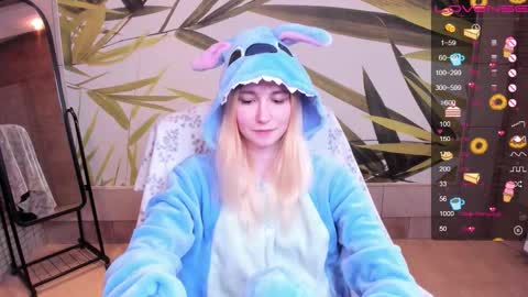 FlexiMona online show from February 14, 9:12 am