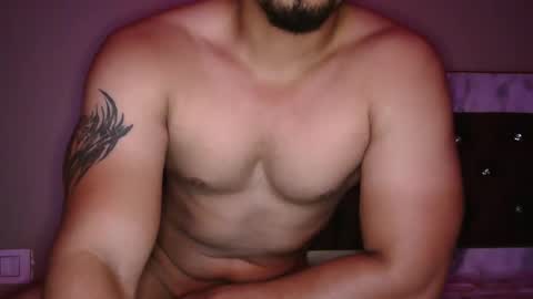 flirtsxxx online show from September 17, 8:23 pm