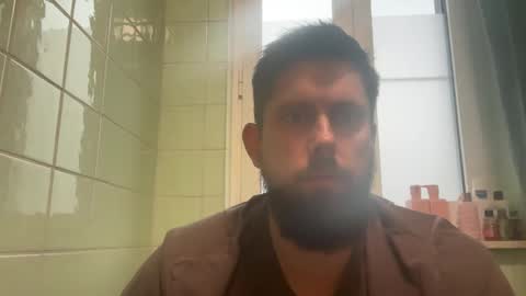 new here online show from December 30, 1:58 pm