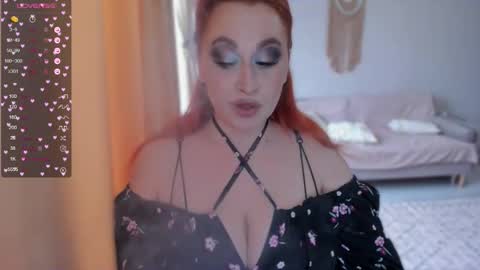 Camelia online show from October 19, 7:02 am